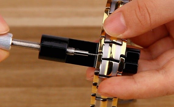 DIY Bracelet Adjuster - A Better Marketplace
